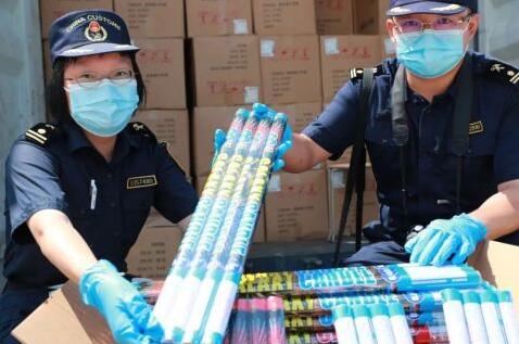 <a href='http://www.126163.net' title='危險品運(yùn)輸' >危險品運(yùn)輸</a>