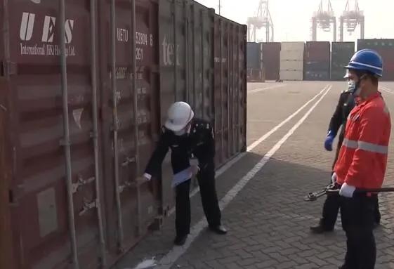 <a href='http://www.126163.net' title='危險品運輸' >危險品運輸</a>