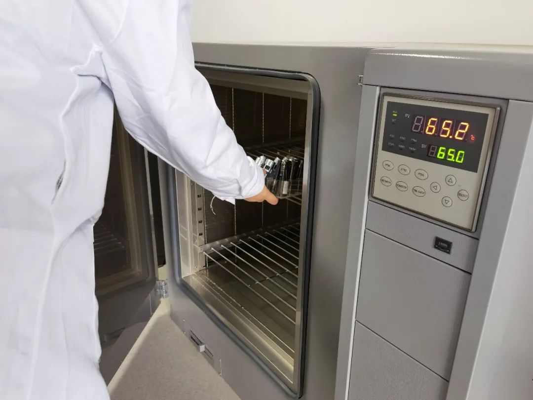 <a href='http://www.126163.net' title='危險品運輸' >危險品運輸</a>